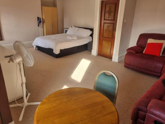 Commercial Hotel Insch ภายนอก รูปภาพ